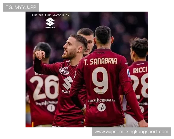 意甲那不勒斯团队配合完美,胜利近在咫尺